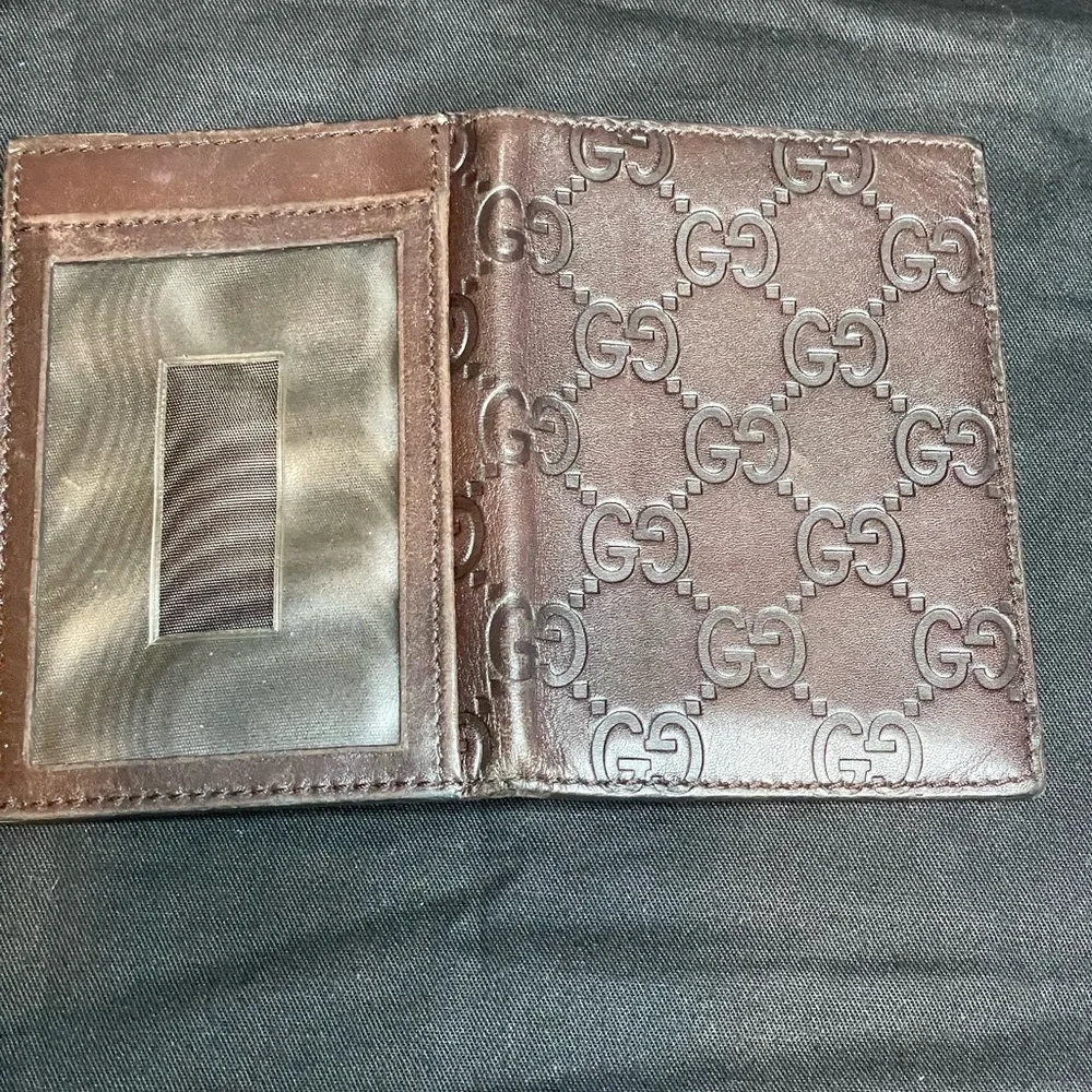 Gucci GG Brown Leather Card Holder - Picture 3 of 5
